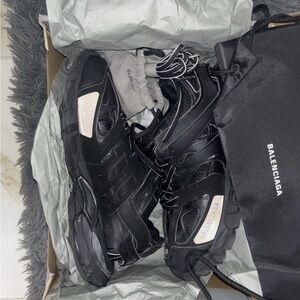 Balenciaga tracks Men's Black Sneakers